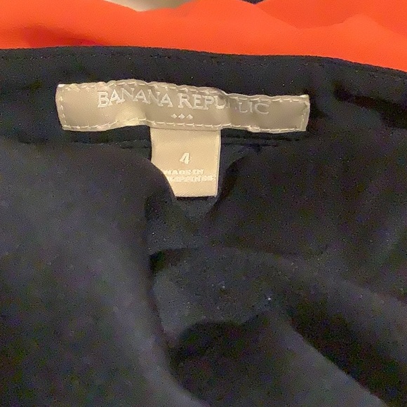 Banana Republic Pleated Contrast Skirt🖤🤍🧡 - Picture 4 of 6